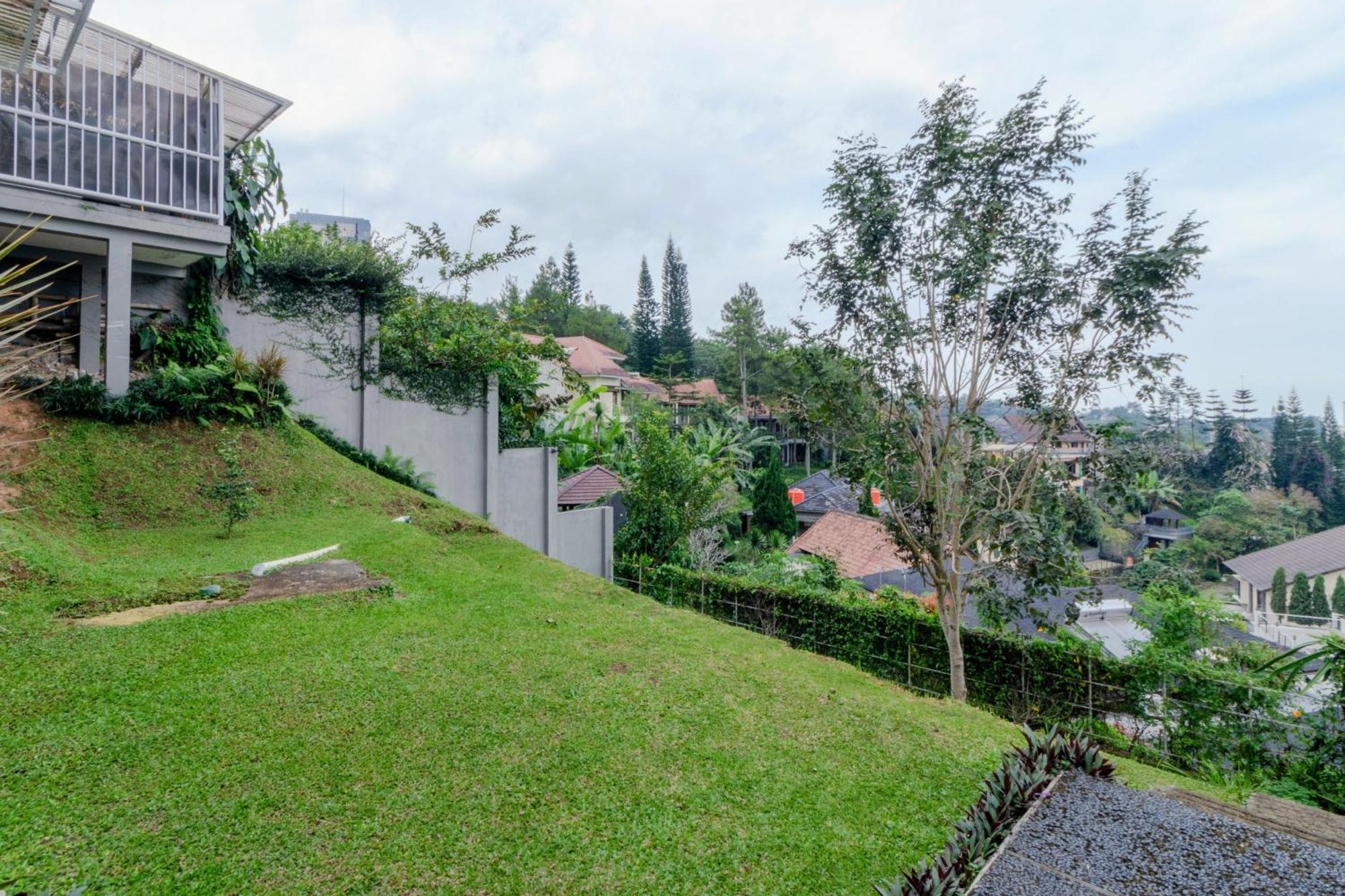 Family Only Amazing City View Villa - De Reiz Firen Syariah Bandung Zewnętrze zdjęcie